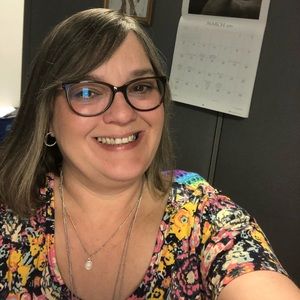 Meet your Posher, Julie